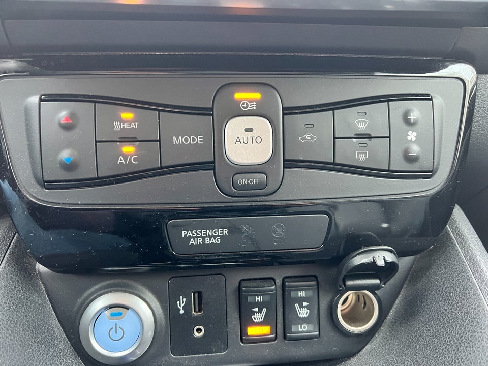 Nissan Leaf 40 N-Connecta 5d