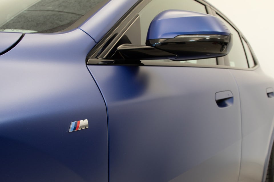 BMW iX2 xDrive30 M-Sport 5d