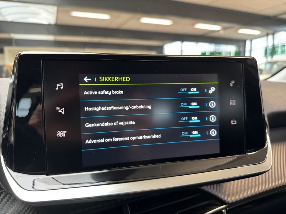 Peugeot e-208 50 Active Pack 5d