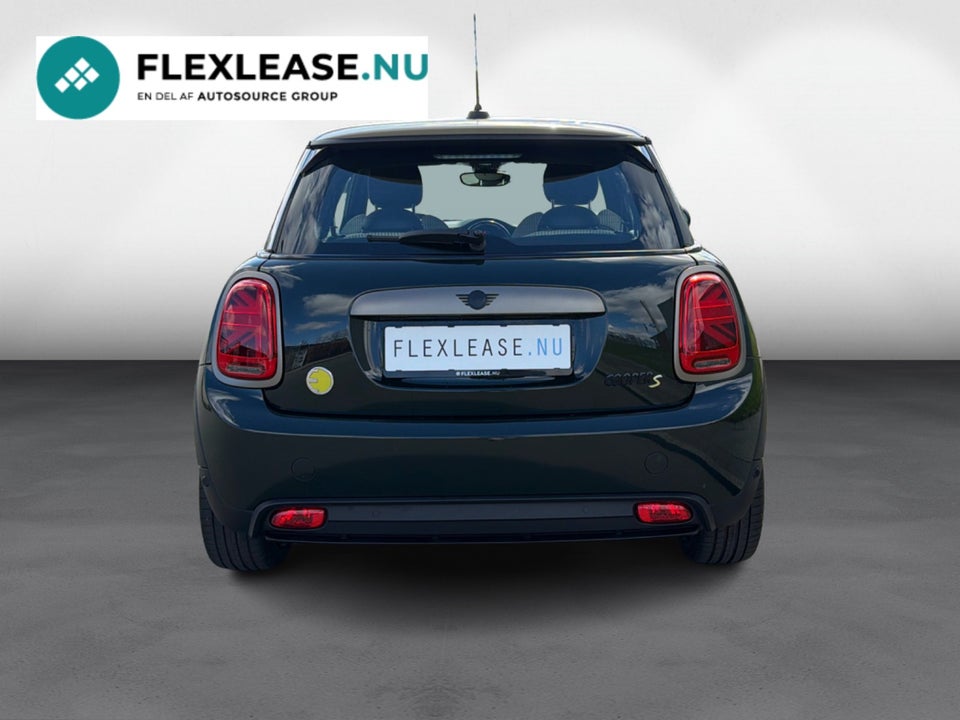 MINI Cooper SE Resolute Edition 3d