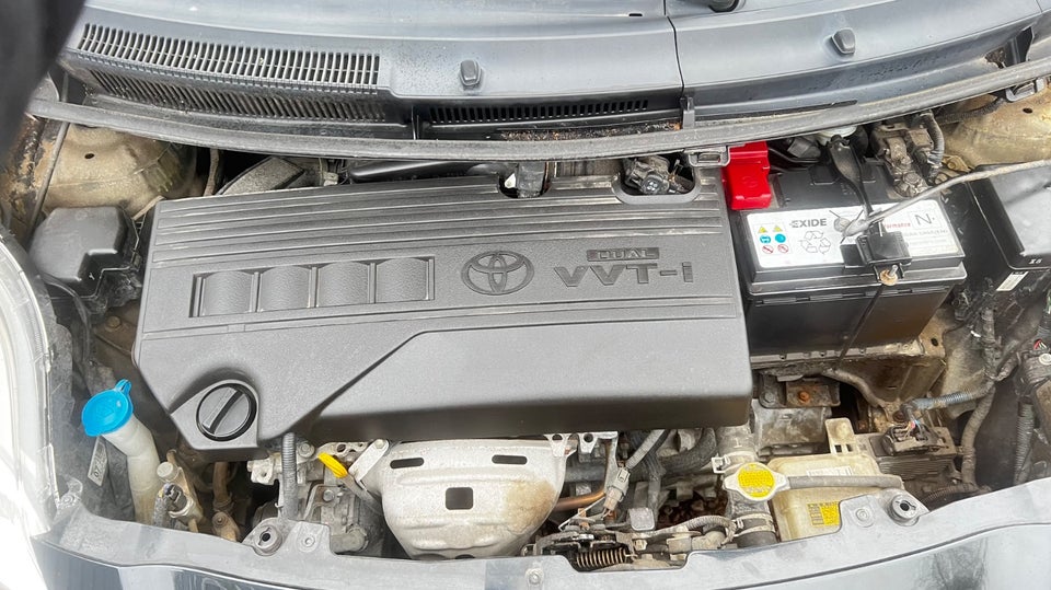 Toyota Yaris 1,3 TX 5d