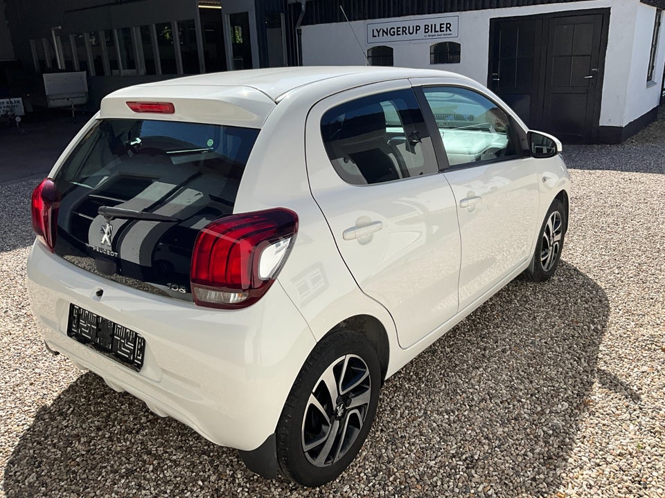 Peugeot 108 1,0 e-VTi 72 Selection Tech 5d