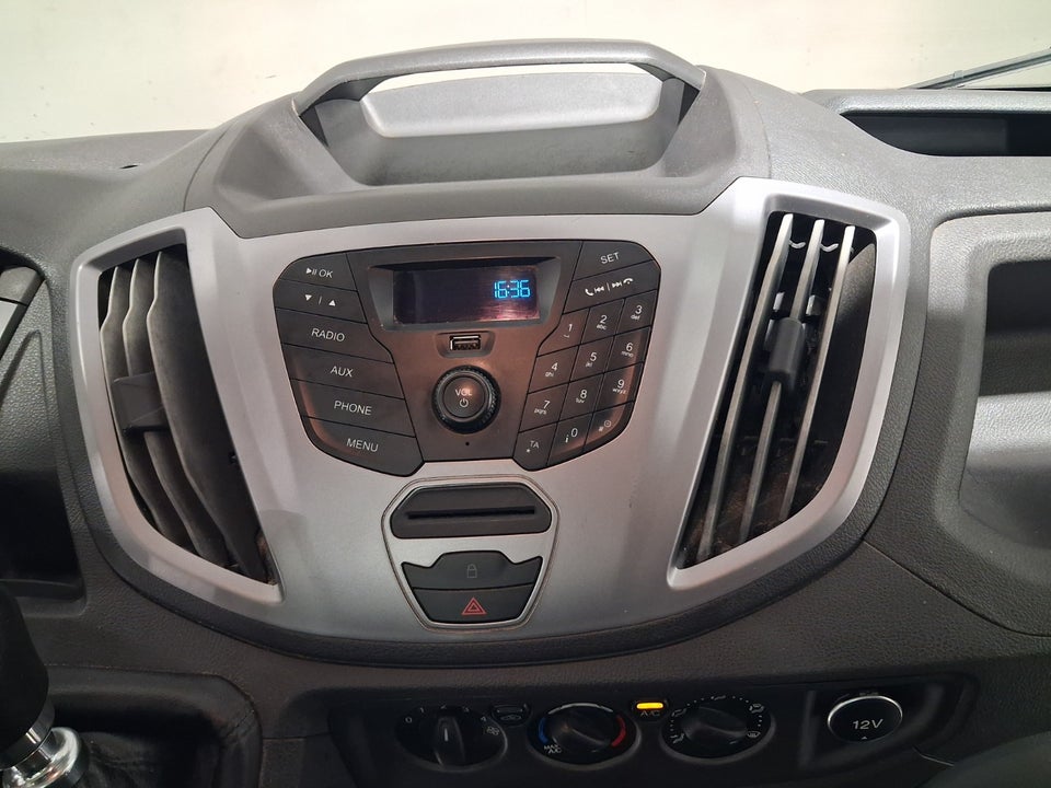 Ford Transit 350 L3 Chassis 2,0 TDCi 130 Autotransporter RWD 2d