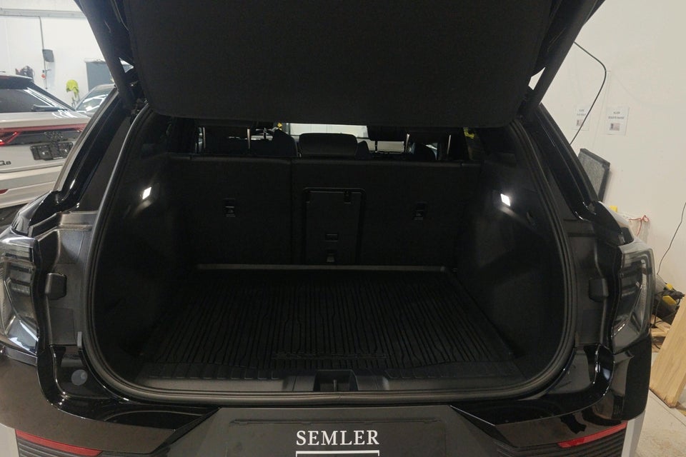 Ford Explorer 77 Select Extended Range 5d