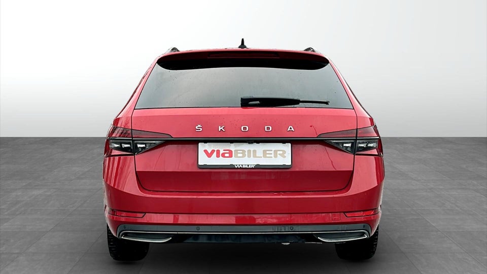 Skoda Superb 1,4 TSi iV Sportline Combi DSG 5d