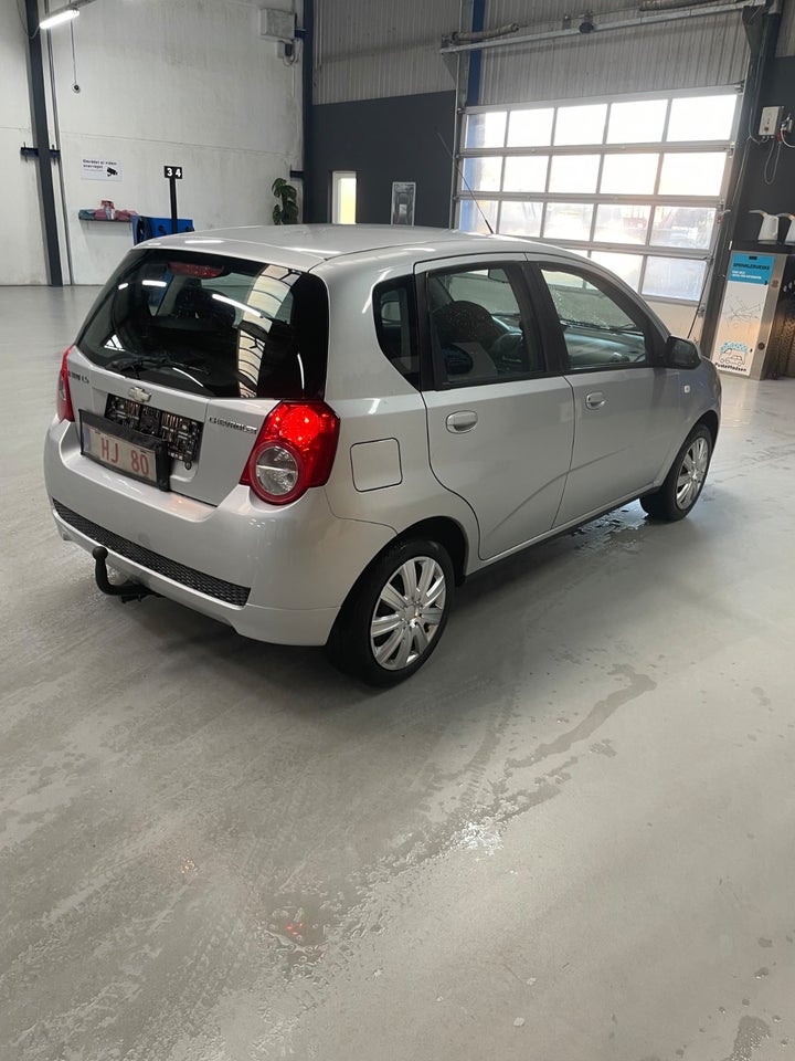 Chevrolet Aveo 1,2 LS 5d