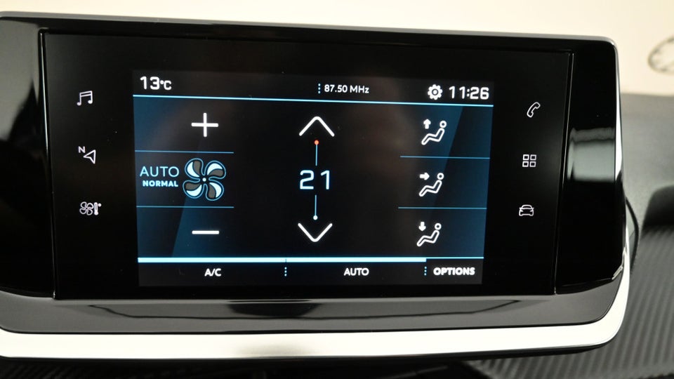 Peugeot 208 1,2 PureTech 100 Allure 5d