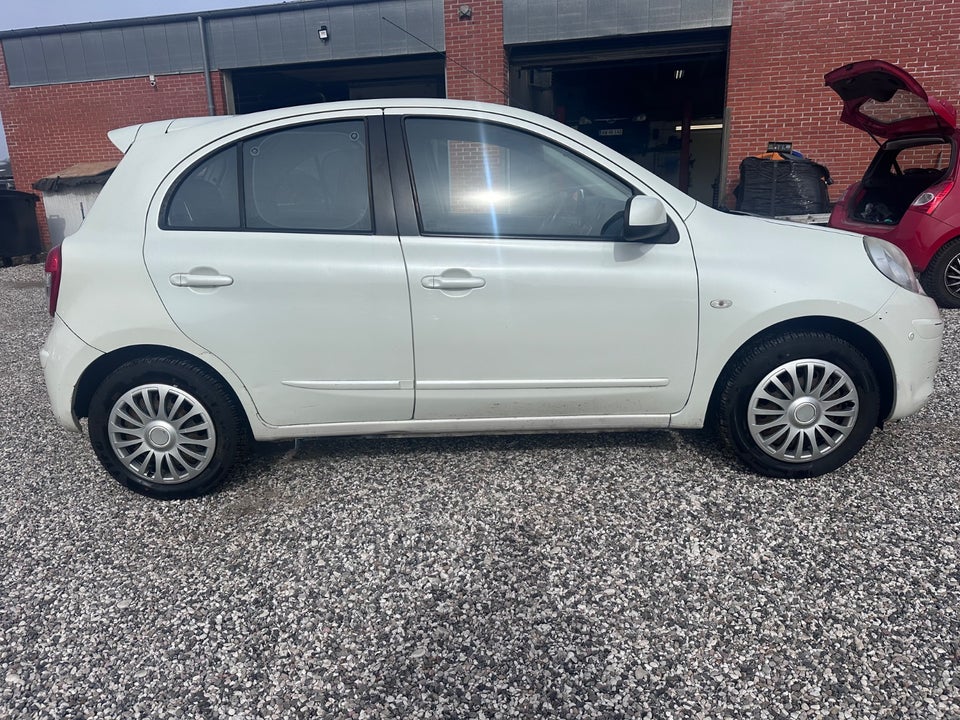 Nissan Micra 1,2 Dig-S 98 Acenta 5d