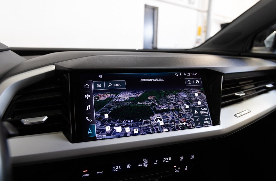 Audi Q4 e-tron 40 S-line 5d