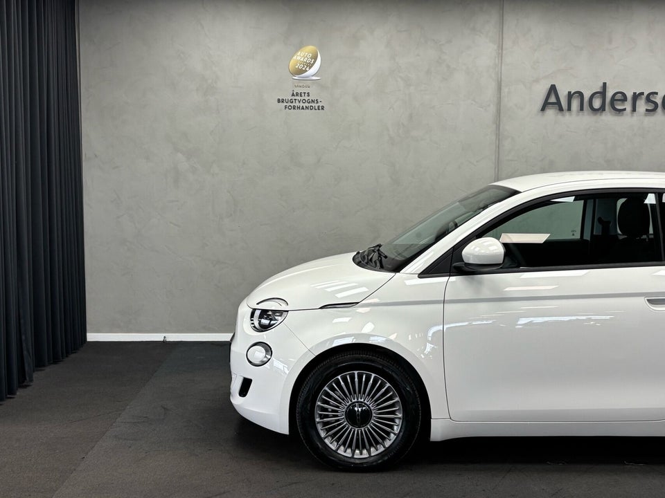 Fiat 500e 42 Icon 3d