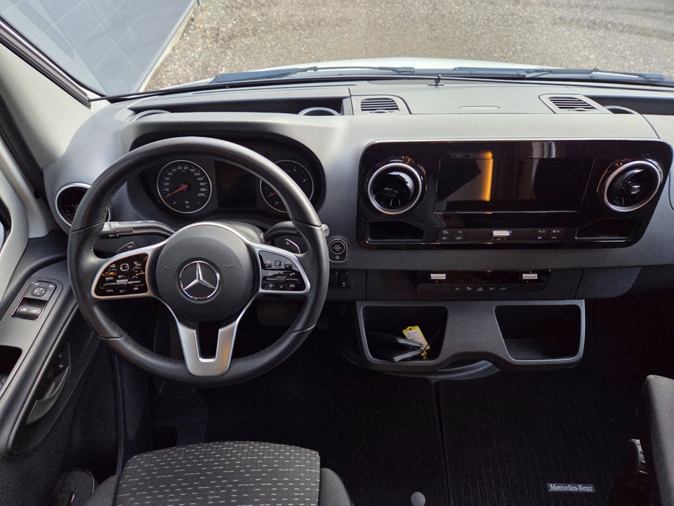 Hymer Tramp 695 S 2,2 CDi aut. 3d