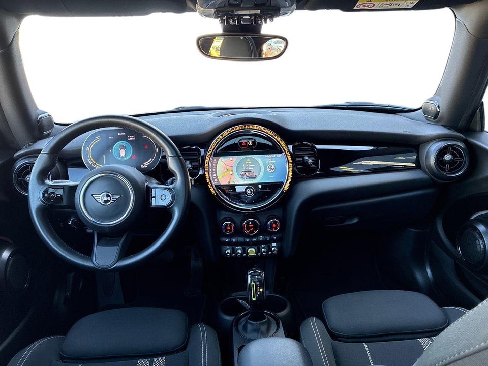 MINI Cooper SE Edition Premium Plus 3d