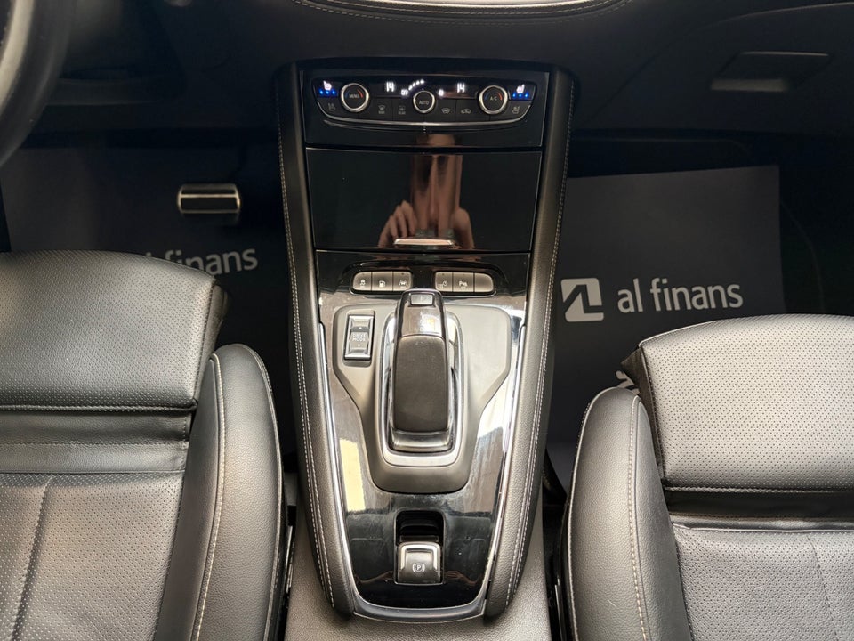 Opel Grandland X 1,6 Hybrid4 Ultimate aut. 5d