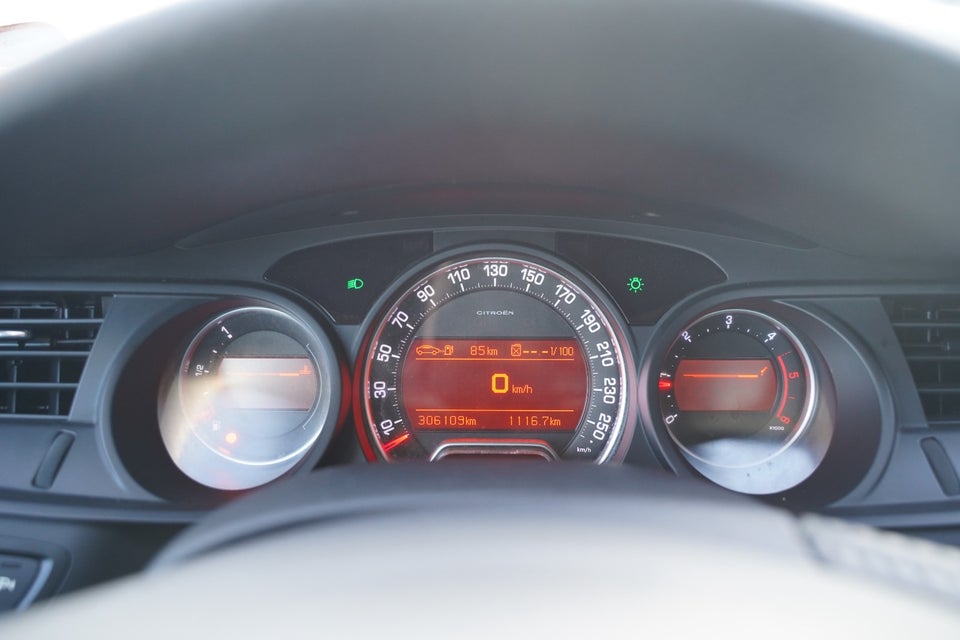 Citroën C5 1,6 HDi 110 Dynamique Airdream 4d