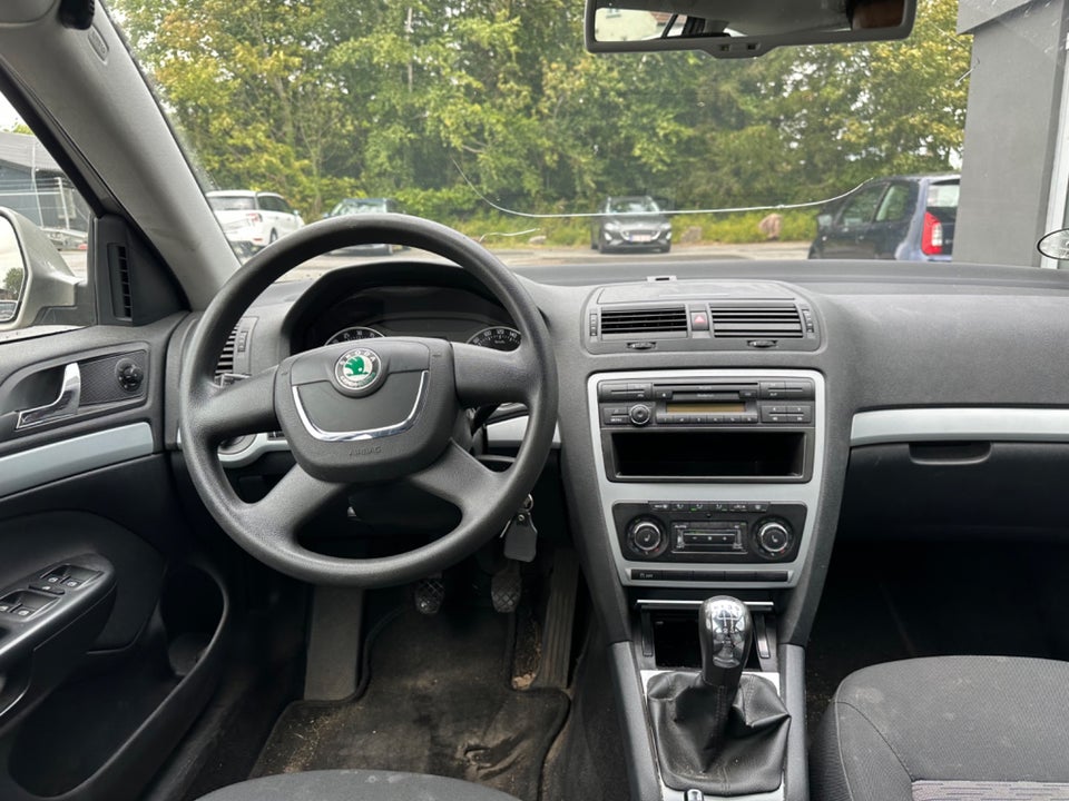 Skoda Octavia 1,6 TDi 105 GreenLine Combi 5d