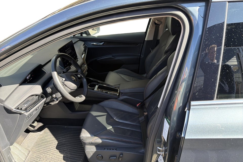 Skoda Enyaq 80 iV Suite 5d