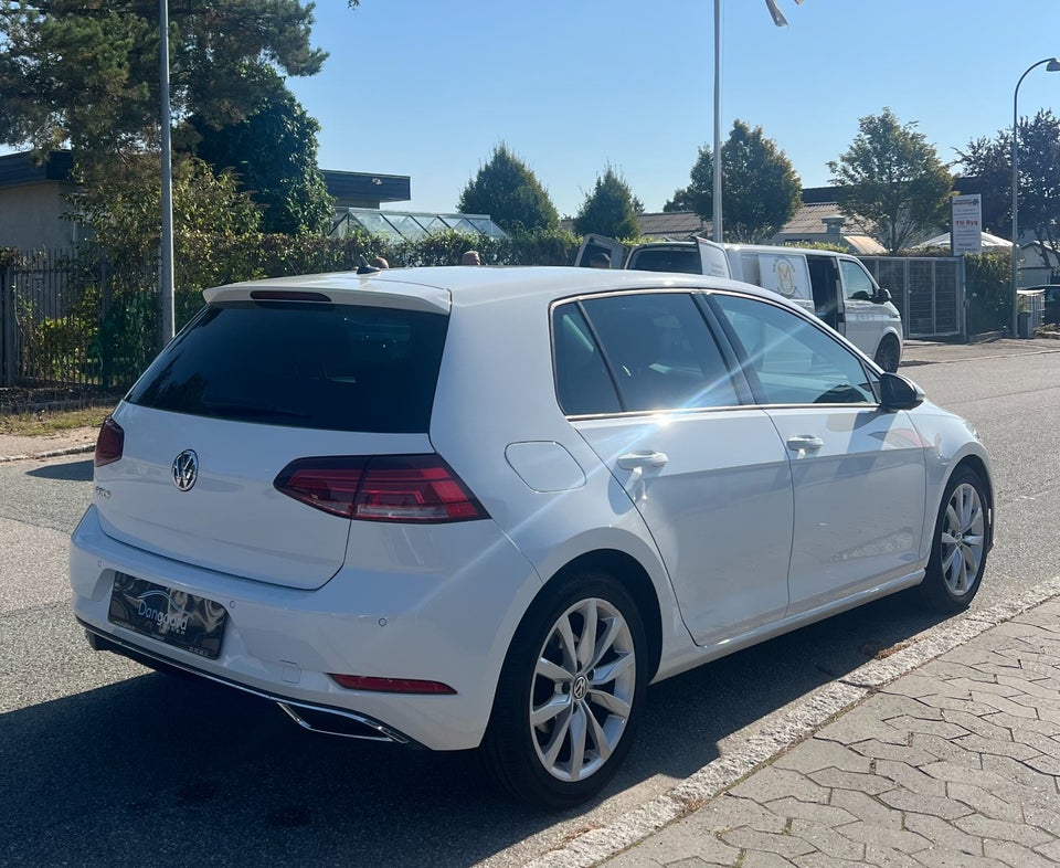 VW Golf VII 1,5 TSi 150 Highline DSG 5d