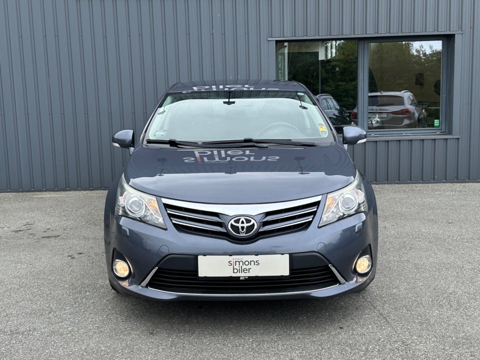 Toyota Avensis 1,8 VVT-i T2 Touch 4d