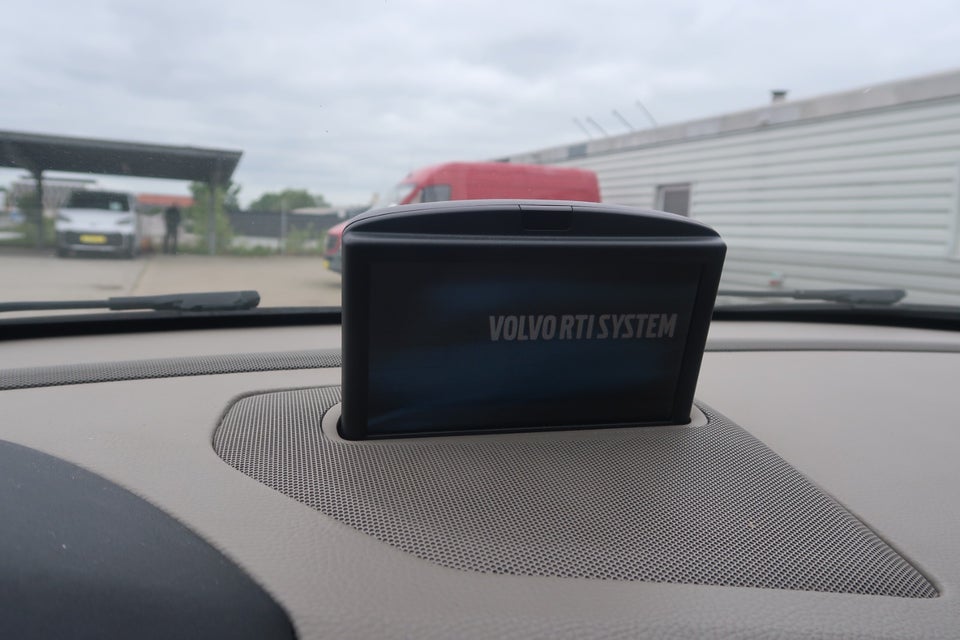 Volvo S60 2,4 140 Kinetic 4d
