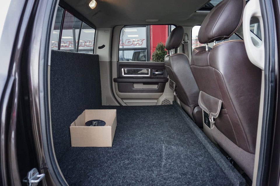 Dodge RAM 1500 5,7 Laramie Longhorn 4d