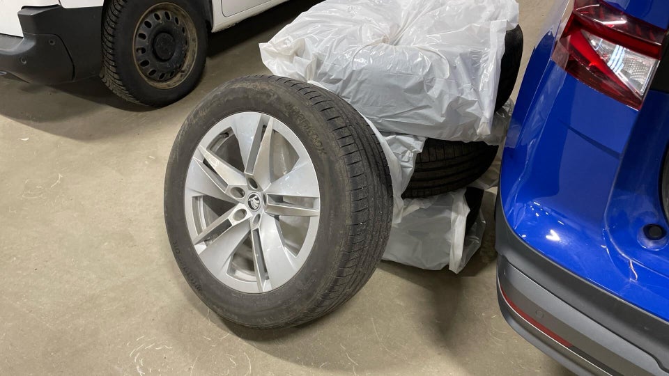 Skoda Enyaq 80x iV 5d