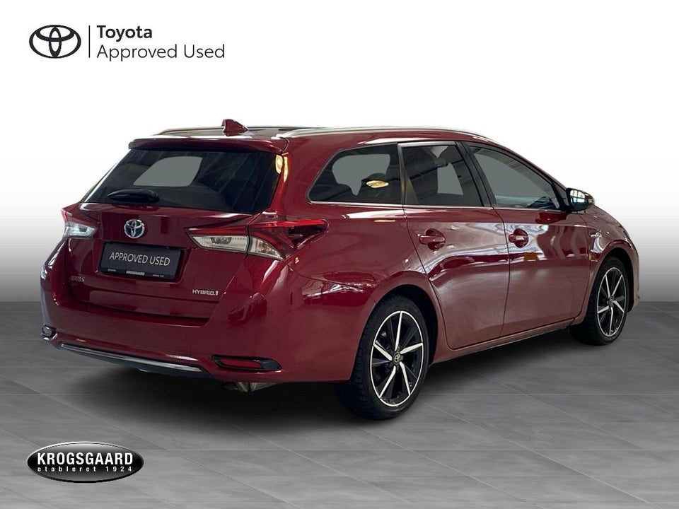 Toyota Auris 1,8 Hybrid H2 Spirit Touring Sports CVT 5d