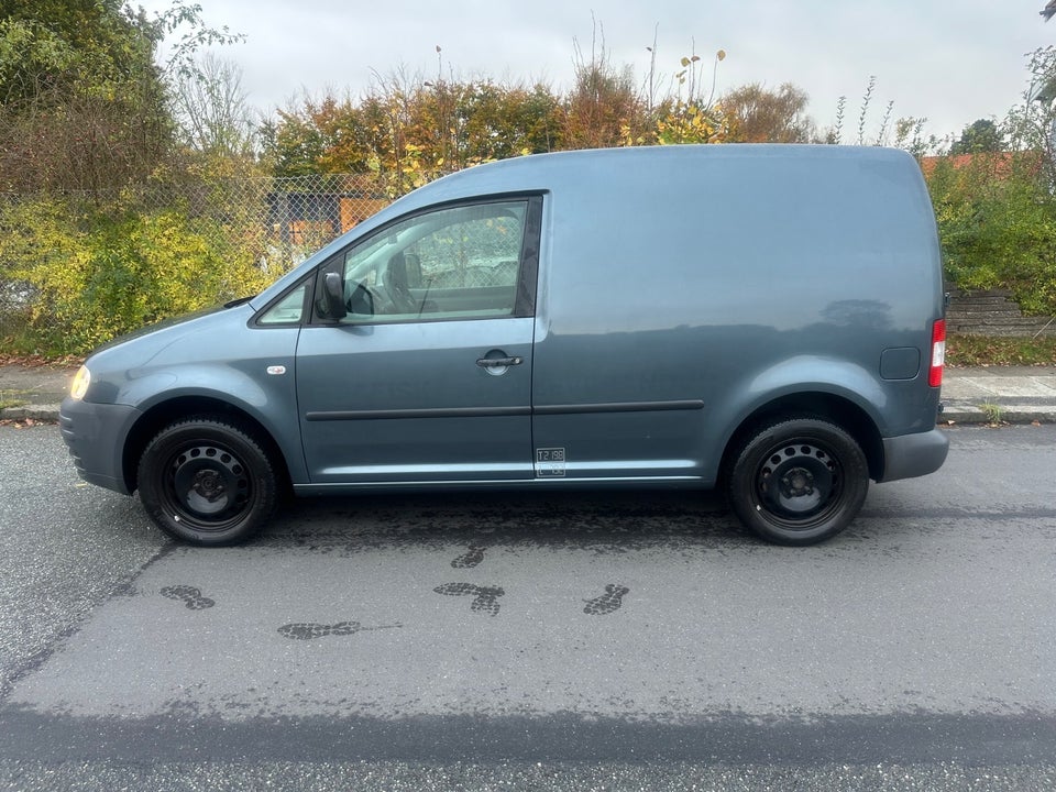 VW Caddy 1,9 TDi Life 4d