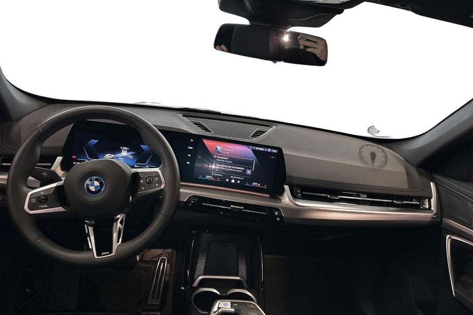 BMW iX1 eDrive20 M-Sport 5d