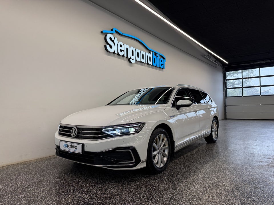 VW Passat 1,4 GTE Variant DSG 5d
