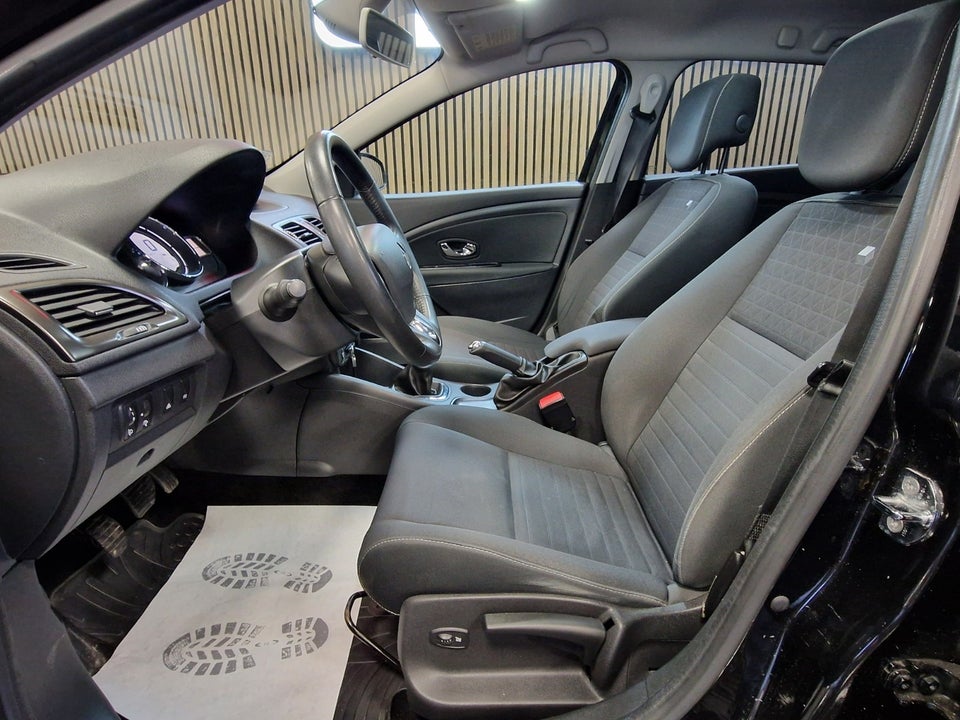 Renault Megane III 1,5 dCi 110 Dynamique Sport Tourer 5d