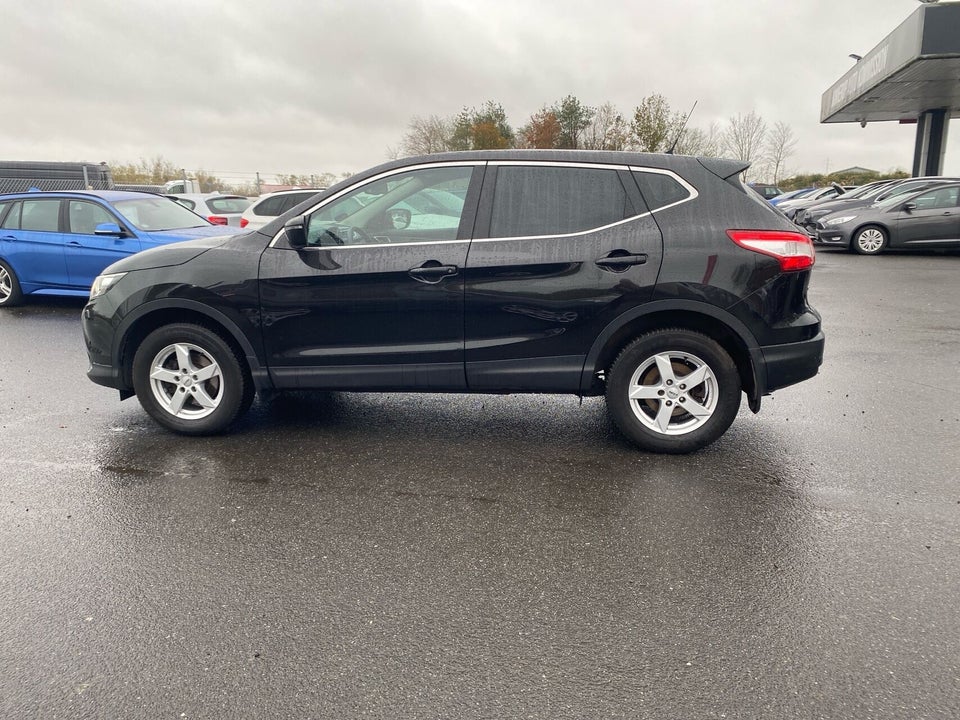 Nissan Qashqai 1,2 Dig-T 115 Visia 5d