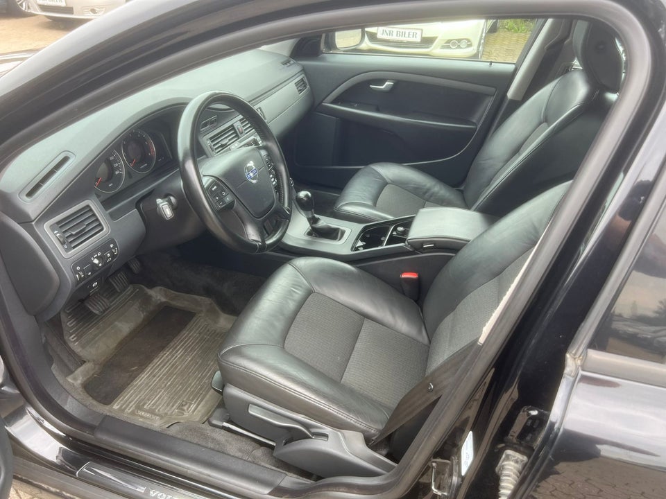 Volvo V70 1,6 D DRIVe Summum 5d