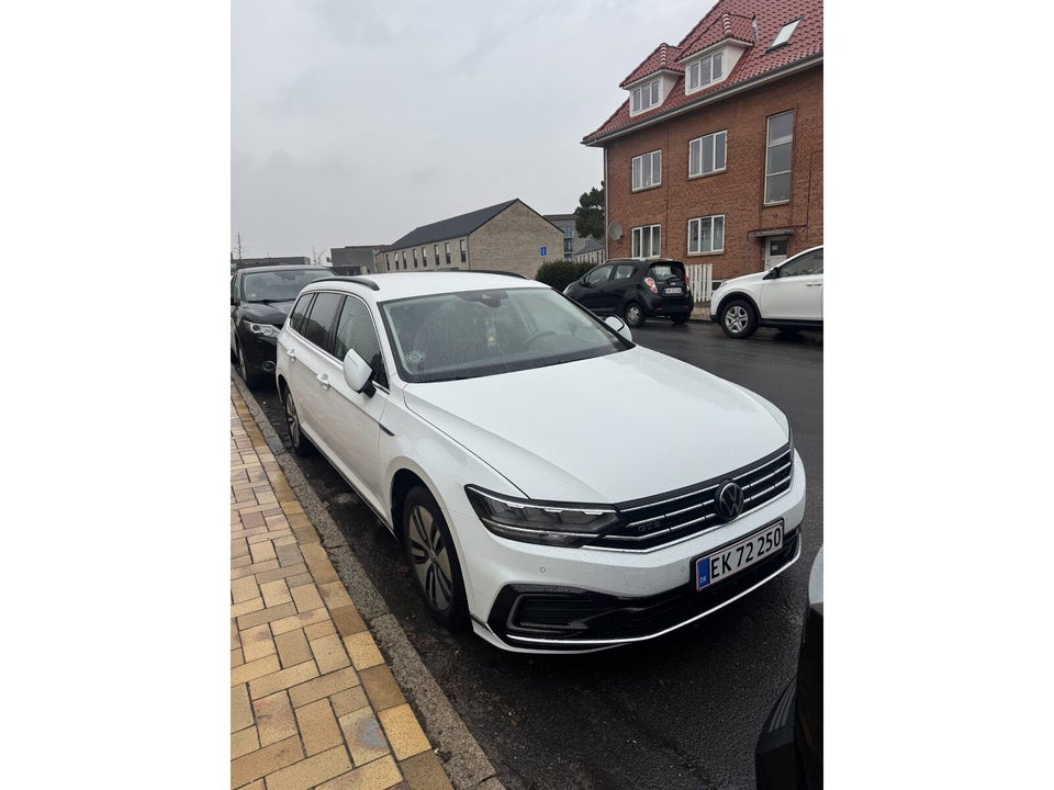 VW Passat 1,4 GTE Variant DSG 5d
