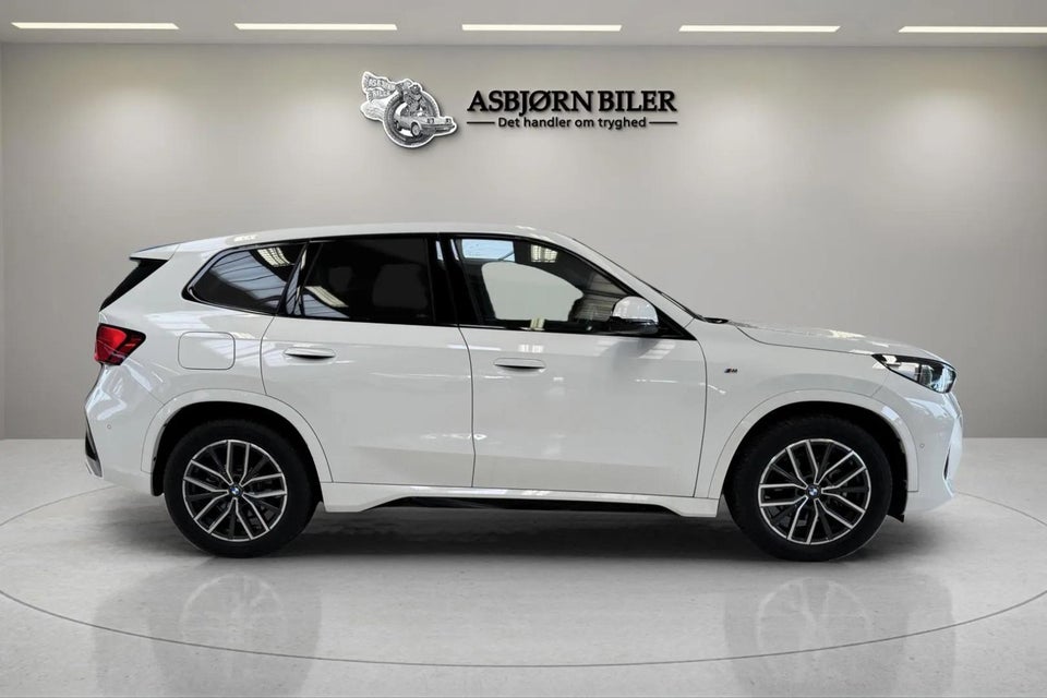 BMW iX1 eDrive20 M-Sport 5d