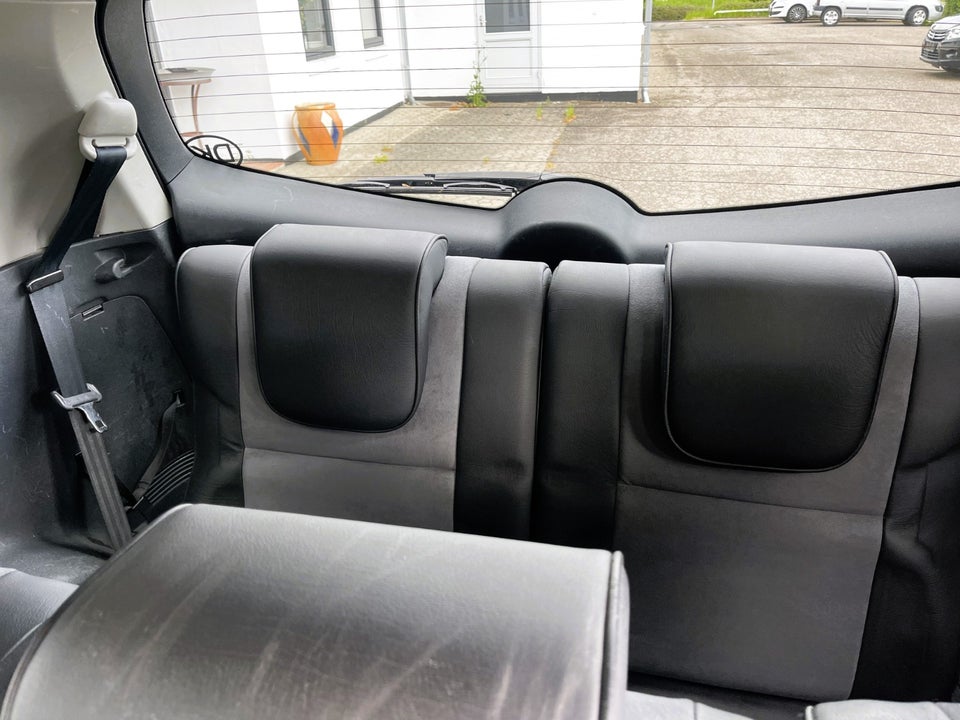 Toyota Corolla Verso 2,2 D-4D 136 Sol 7prs 5d