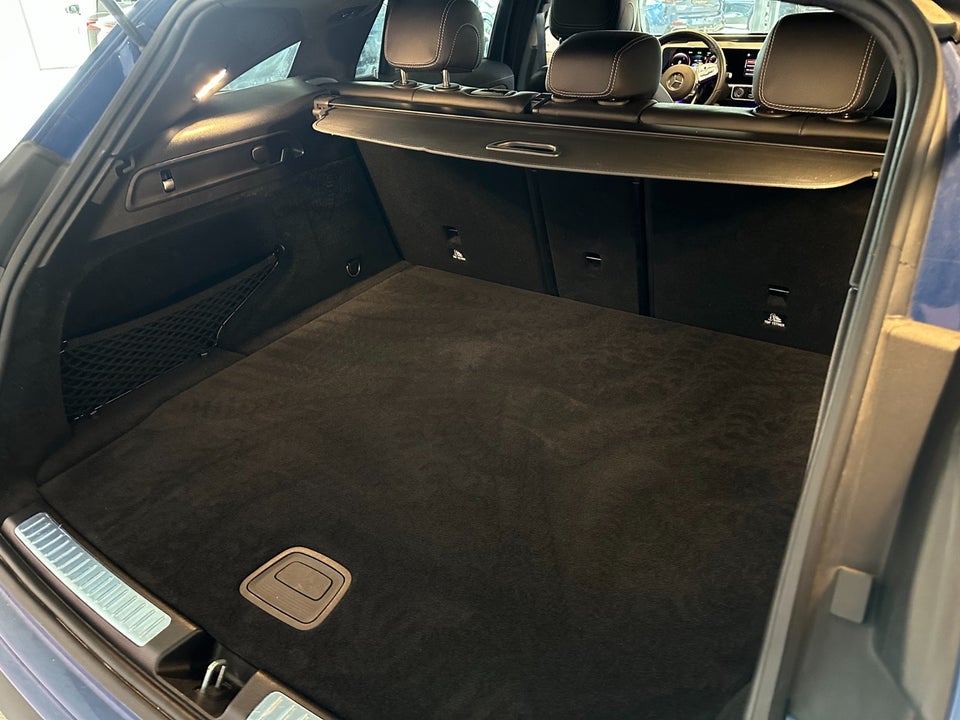 Mercedes EQC400 AMG Line 4Matic 5d