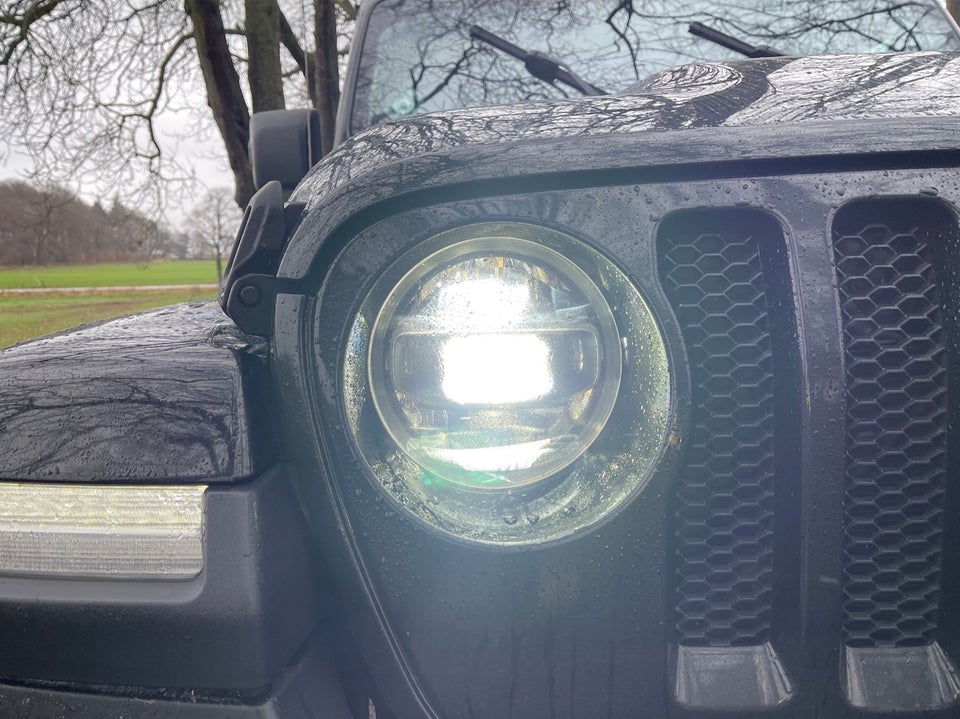 Jeep Wrangler Unlimited 2,0 T Sahara aut. 4x4 5d