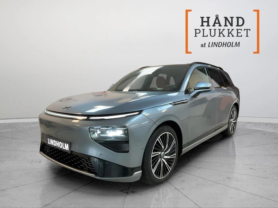 Xpeng G9 Performance 5d