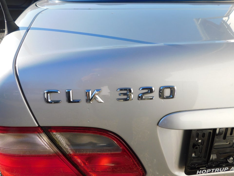 Mercedes CLK320 3,2 Cabriolet Avantgarde aut. 2d