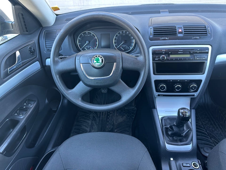 Skoda Octavia 1,2 TSi 105 Ambiente Combi 5d