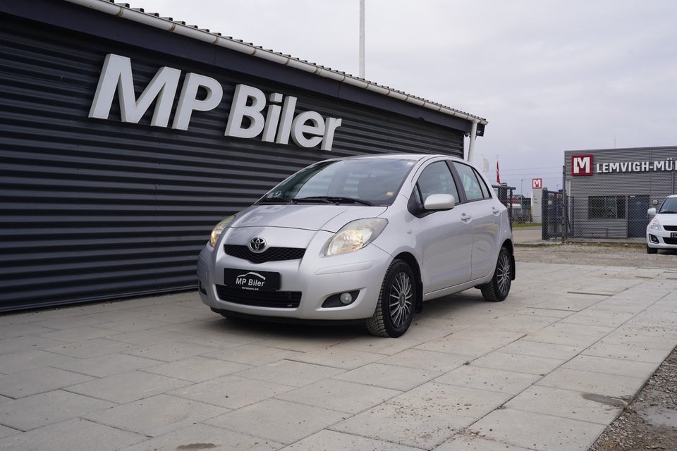 Toyota Yaris 1,4 D-4D T2 5d