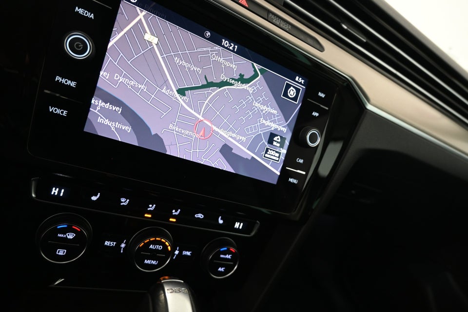 VW Passat 1,4 TSi 150 R-line Variant DSG BMT 5d