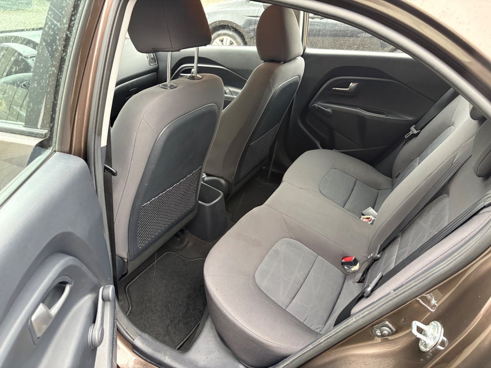 Kia Rio 1,2 CVVT Style+ 5d