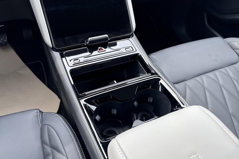 Ford Explorer 77 Premium Extended Range 5d