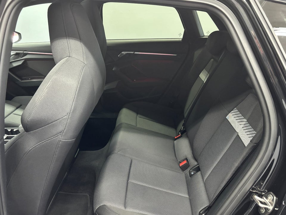 Audi A3 40 TFSi e Prestige Sportback S-tr. 5d