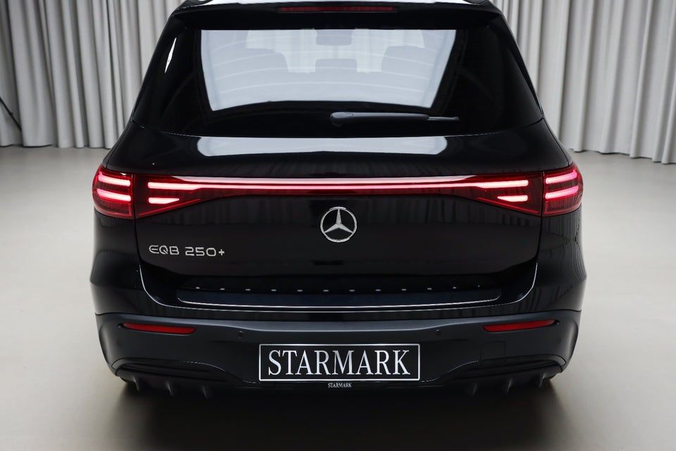 Mercedes EQB250+ AMG Premium 5d
