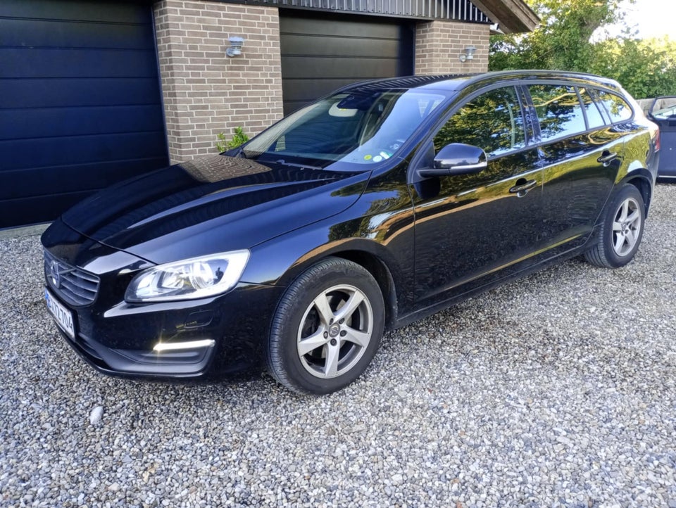 Volvo V60 1,6 D2 115 Kinetic 5d