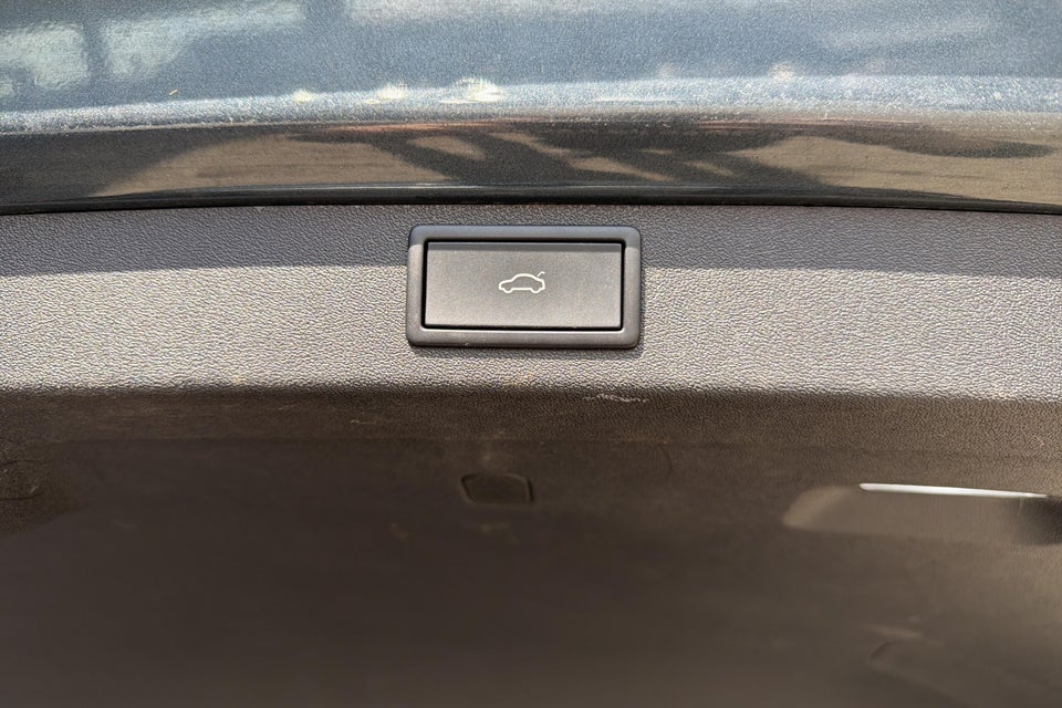 Skoda Enyaq 80 iV Suite 5d