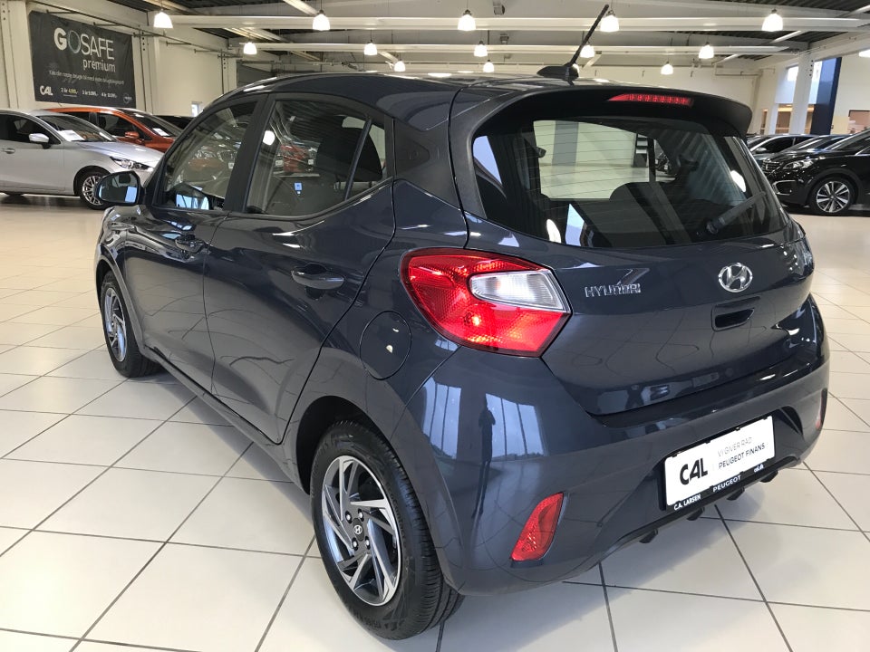 Hyundai i10 1,0 MPi Essential 5d