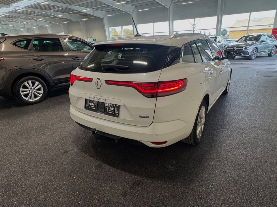 Renault Megane IV 1,6 E-Tech Zen Sport Tourer 5d